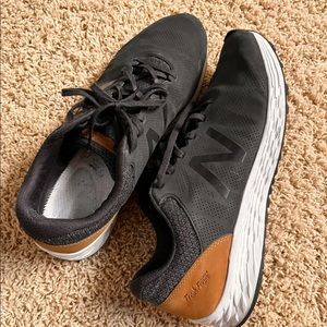 New balance mens shoe
